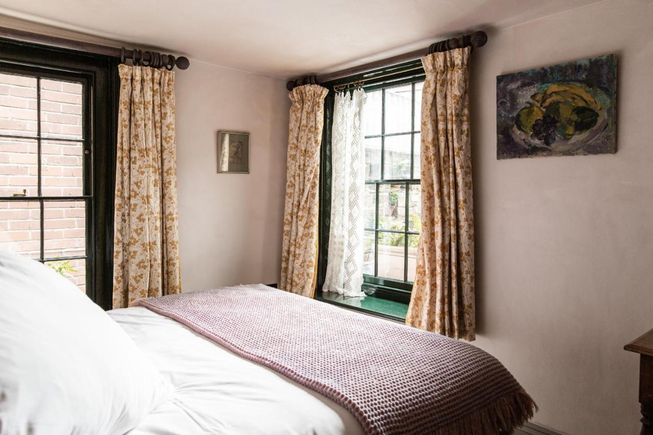 The Bull Inn Totnes Buitenkant foto